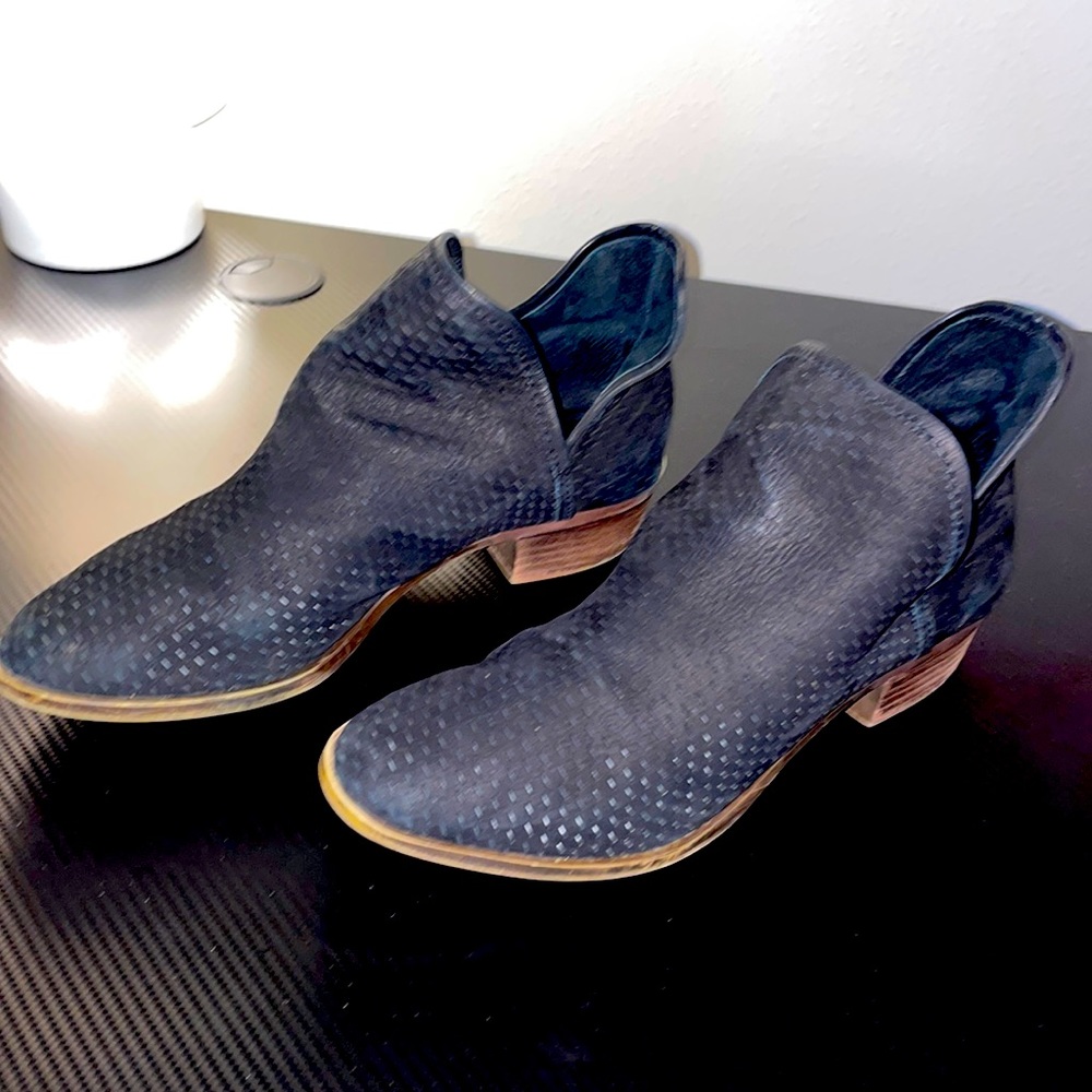 Lucky brand booties